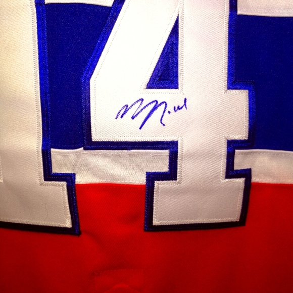 Nick Suzuki signed - Picture 3 of 4